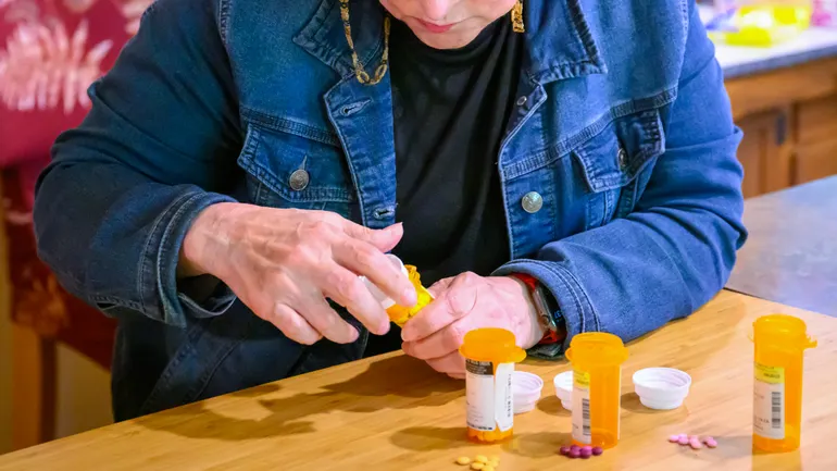 癌症患者生存期延长，疼痛药物研发却未跟上步伐